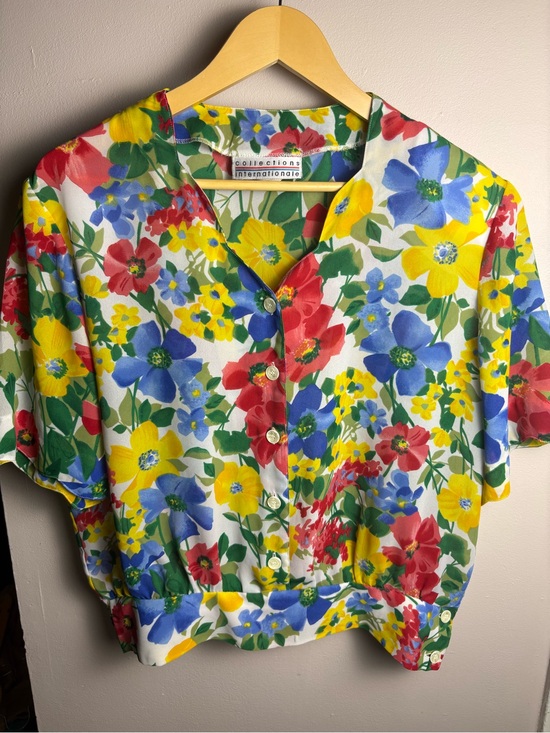 Collections Internationale Tops - Vintage Multicolour Floral Button-Up Blouse Size 14